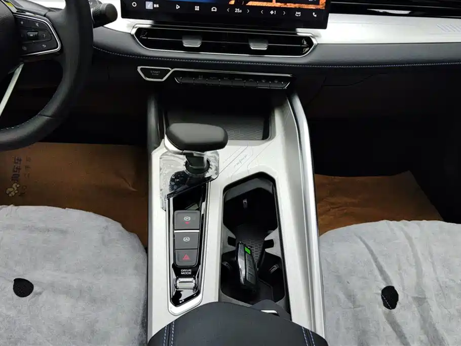 GEELY AUTOMOBILE XINGRUI