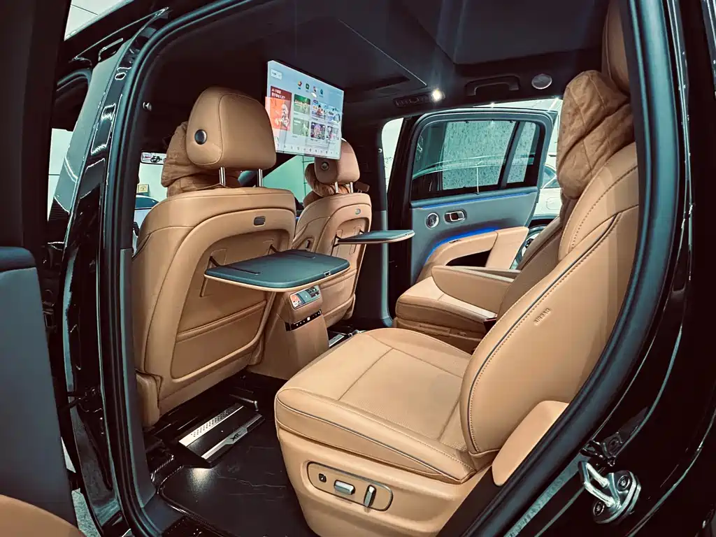 Li Auto Li i8 — миниатюра 17