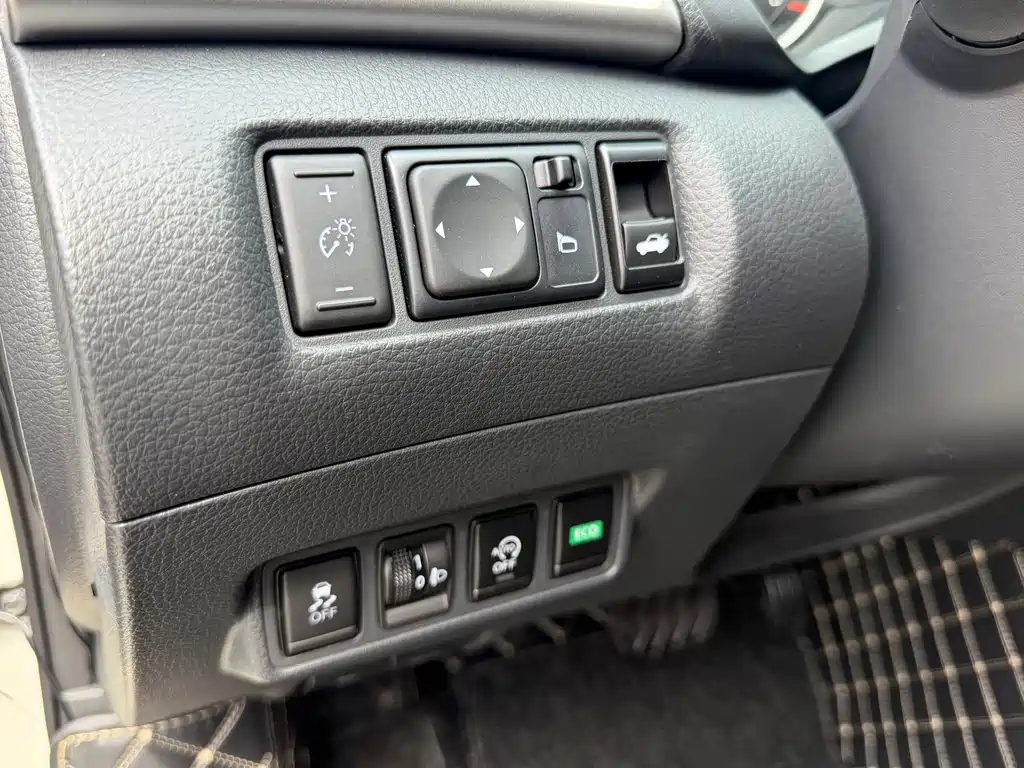 Nissan Sylphy — миниатюра 12