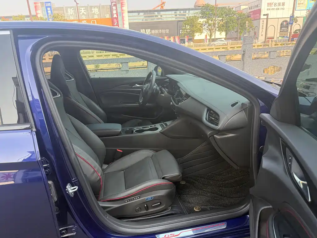 Buick Regal — миниатюра 15