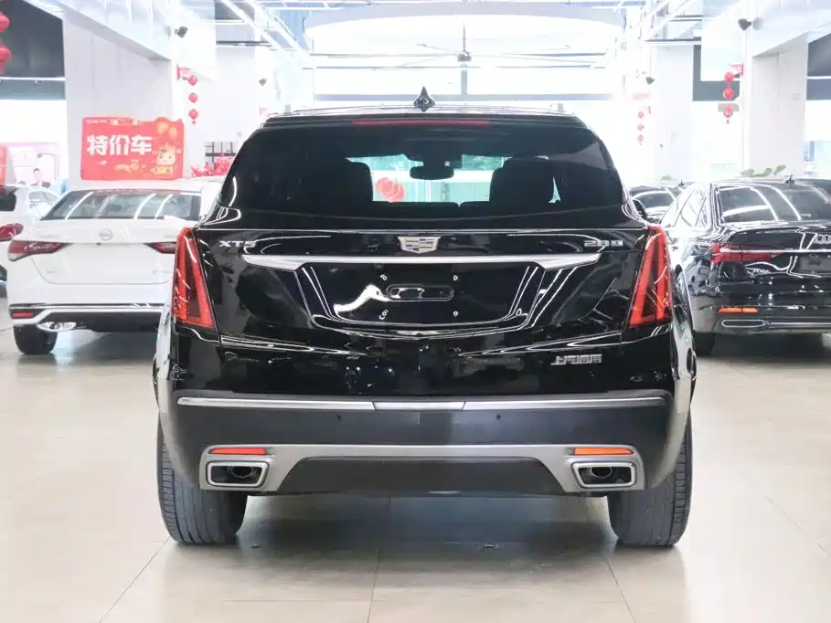Cadillac XT5 — миниатюра 4