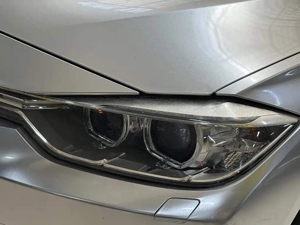 BMW 3 Series — миниатюра 3
