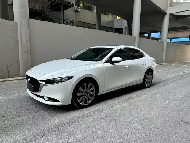 mazda 3-angkesaila
