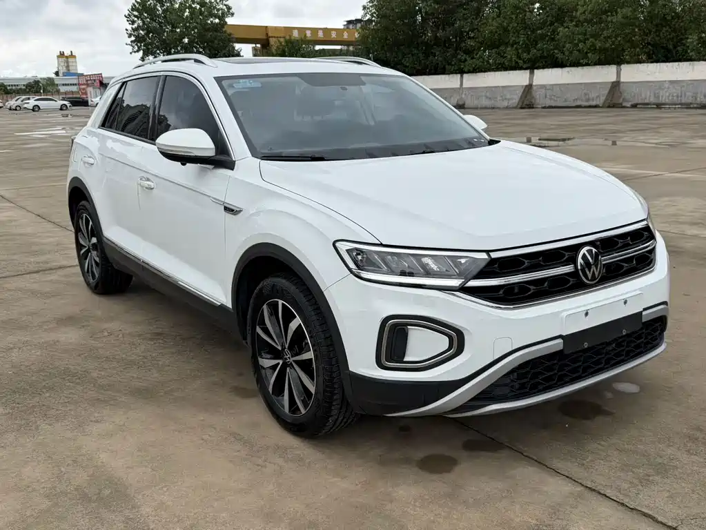 Volkswagen T-Roc — миниатюра 3