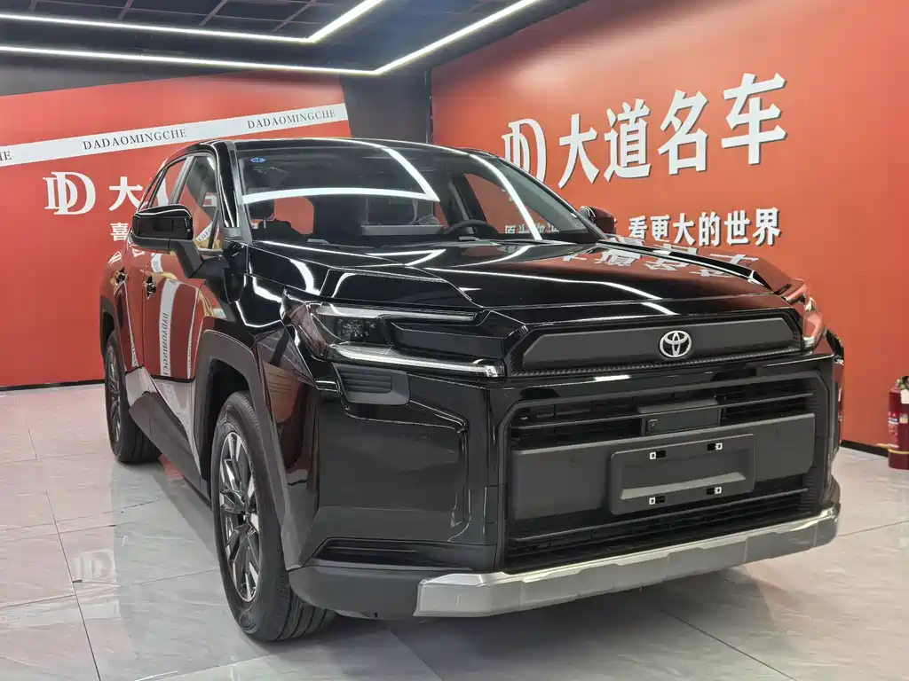 Toyota RAV4 2026 2.0L Luxury