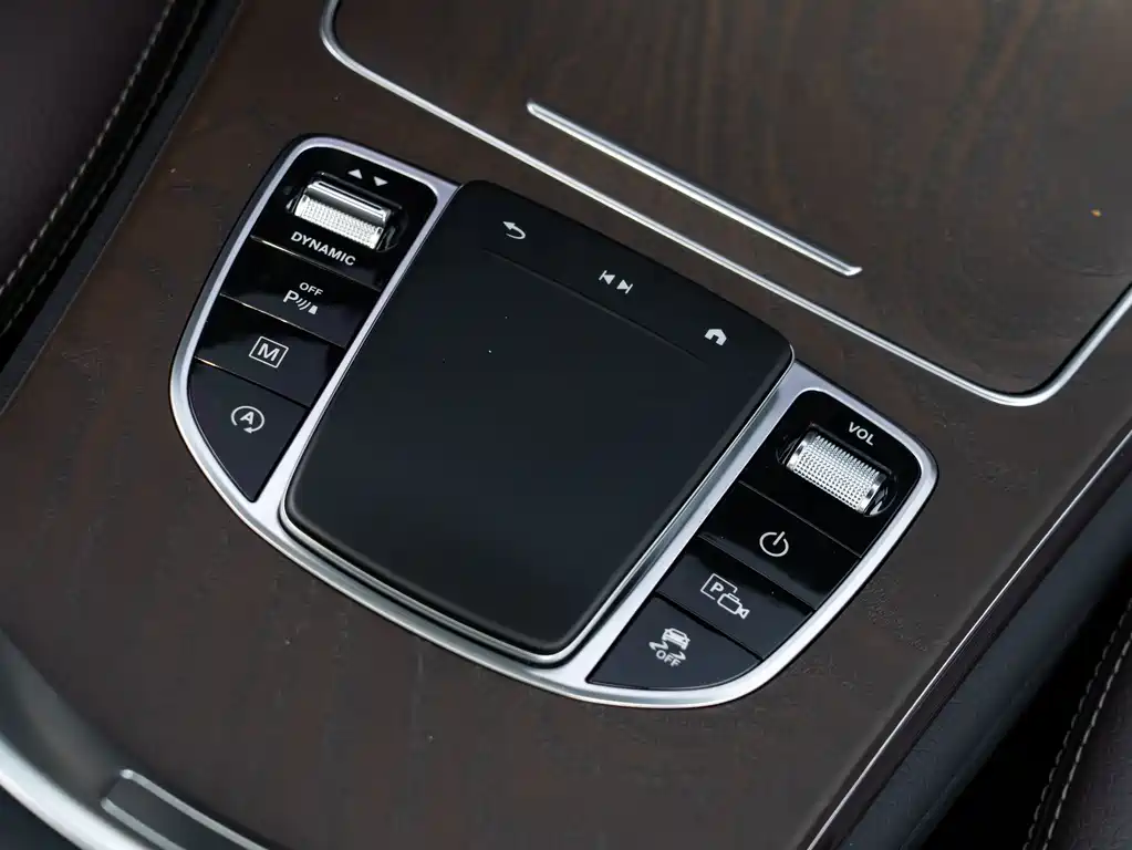 Mercedes-Benz GLC 2022 GLC 300 L 4MATIC