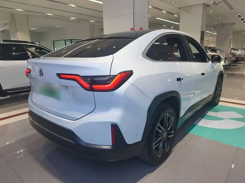 NIO EC6 — миниатюра 7