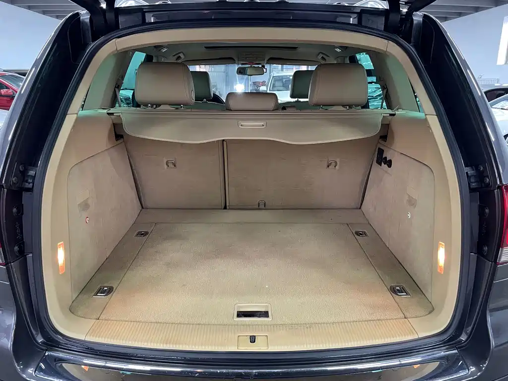 Volkswagen Touareg — миниатюра 19