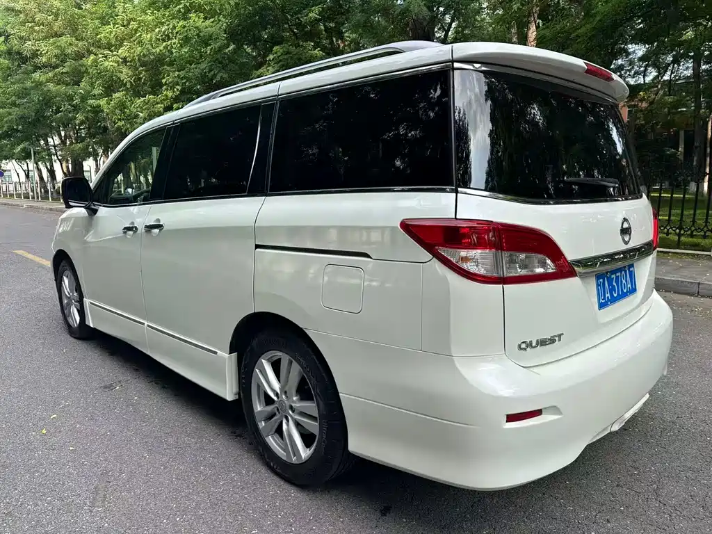 Nissan Quest 2015 3.5L SL