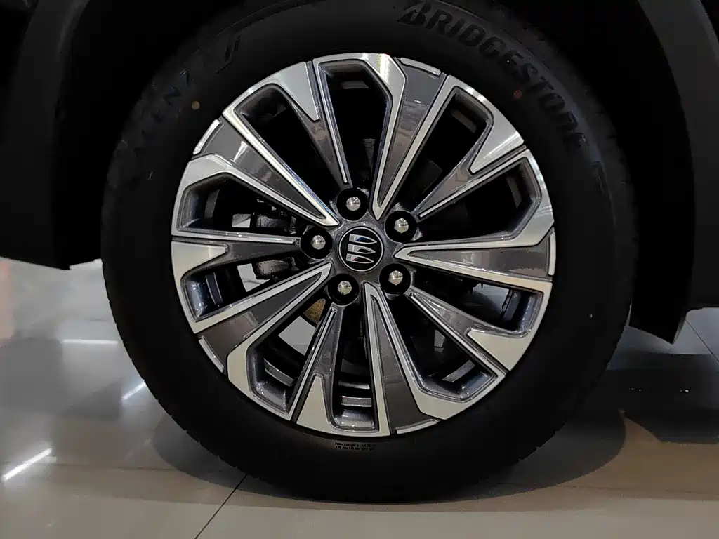Buick Envision S — фотографии объявления, Фото 16