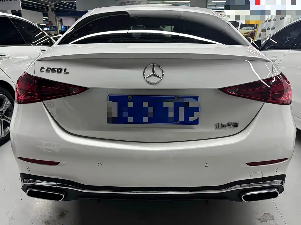 Mercedes-Benz C-Class — миниатюра 15