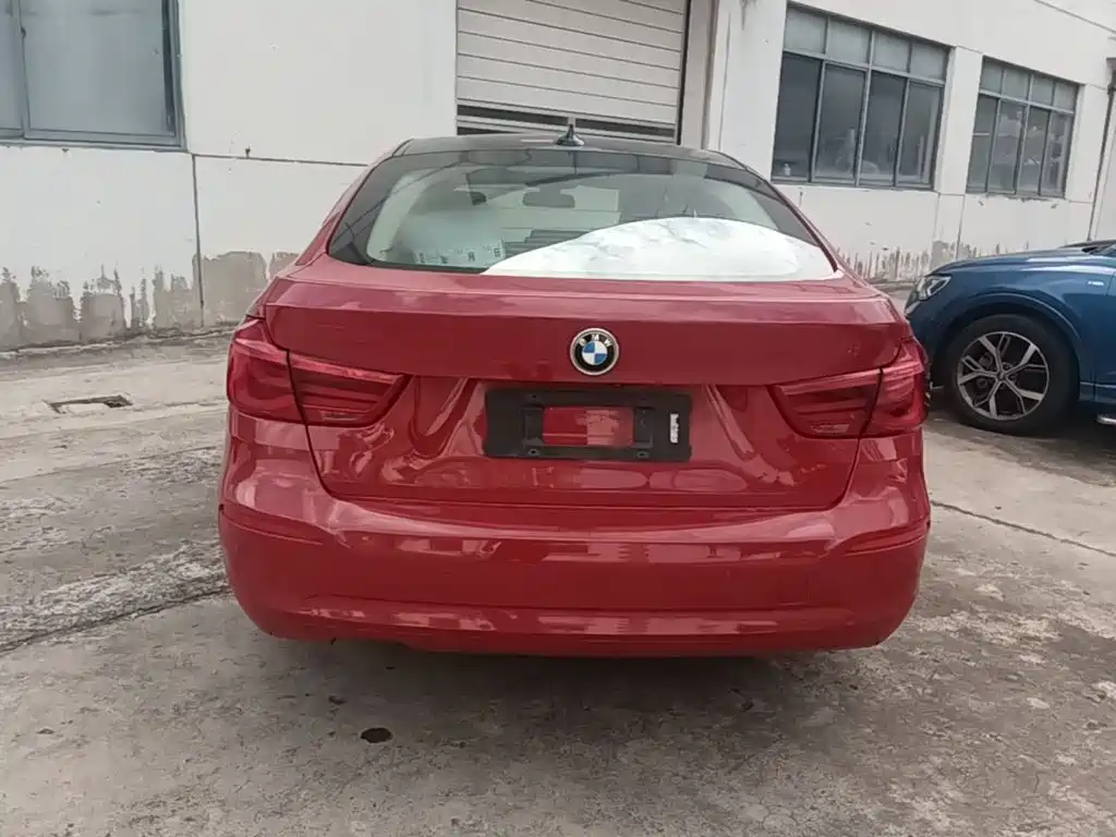 BMW 3 Series GT — миниатюра 6