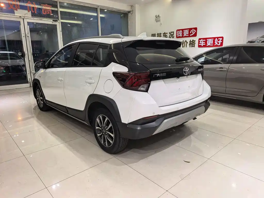 TOYOTA YARIS L ZHIXUAN