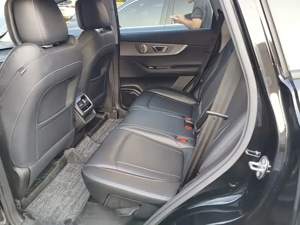 Chery Tiggo 8 PRO — миниатюра 17