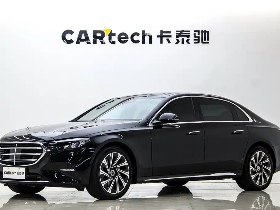 Mercedes-Benz E-Class 2025