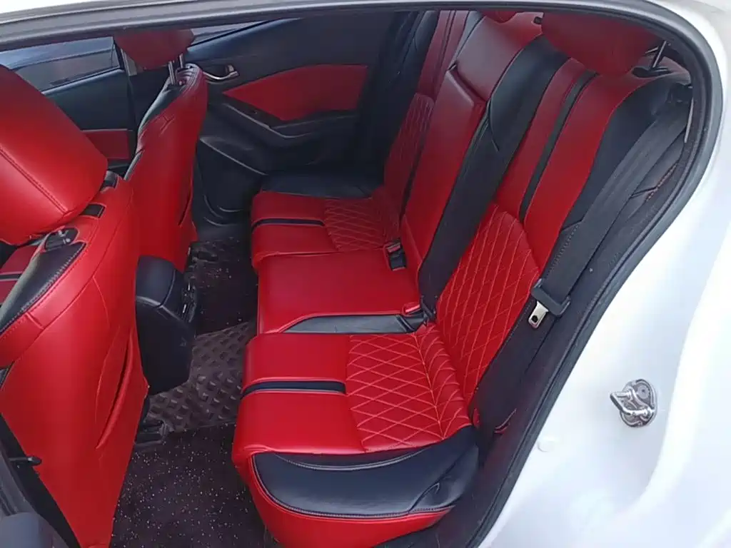 Mazda 3 Axela — миниатюра 17