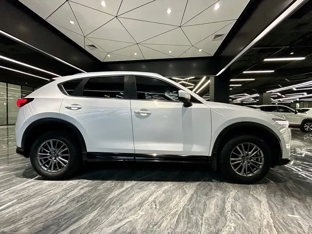 MAZDA CX 5
