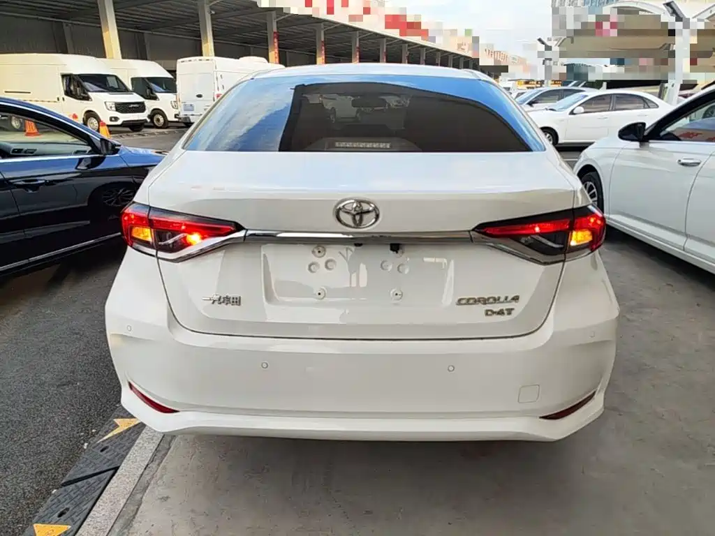 Toyota Corolla — миниатюра 6