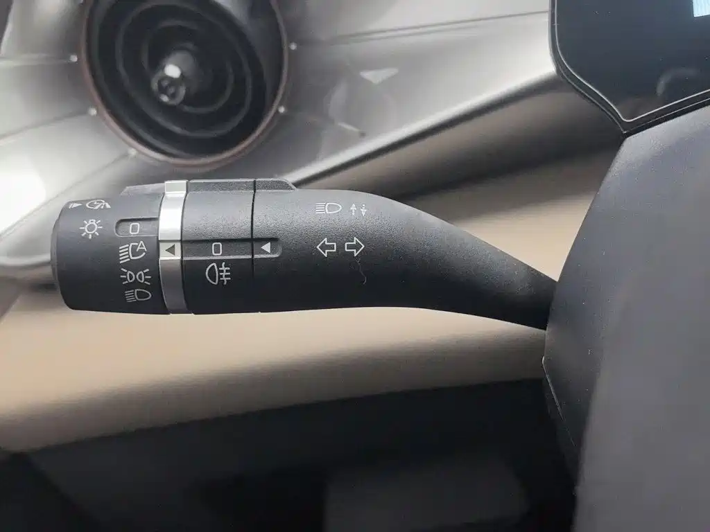 BYD Dolphin — миниатюра 21