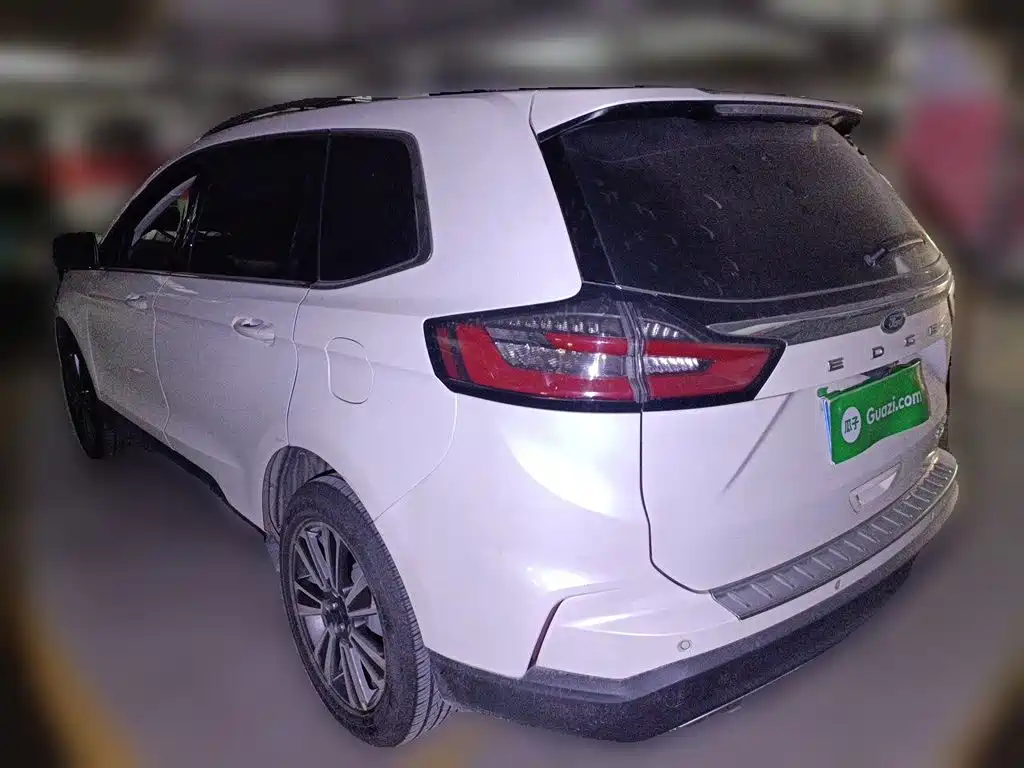 Ford Edge — миниатюра 25