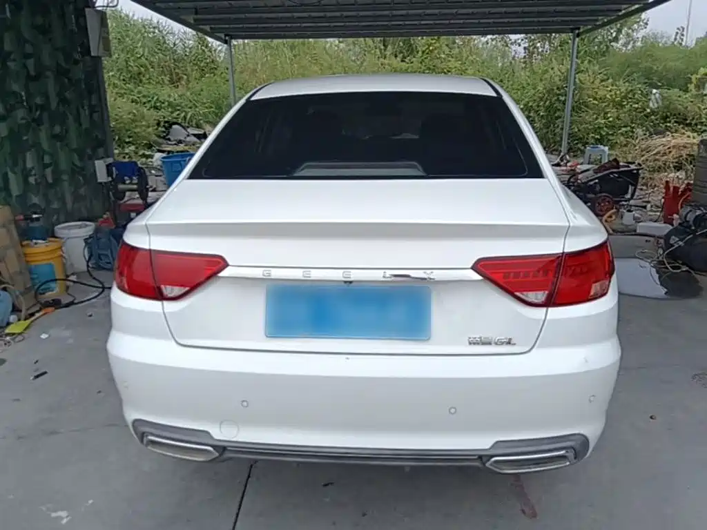 Geely Emgrand GL — миниатюра 6