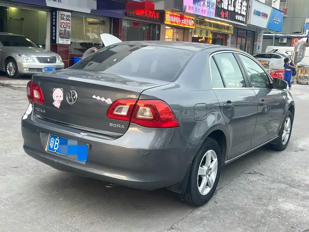 Volkswagen Bora — миниатюра 6