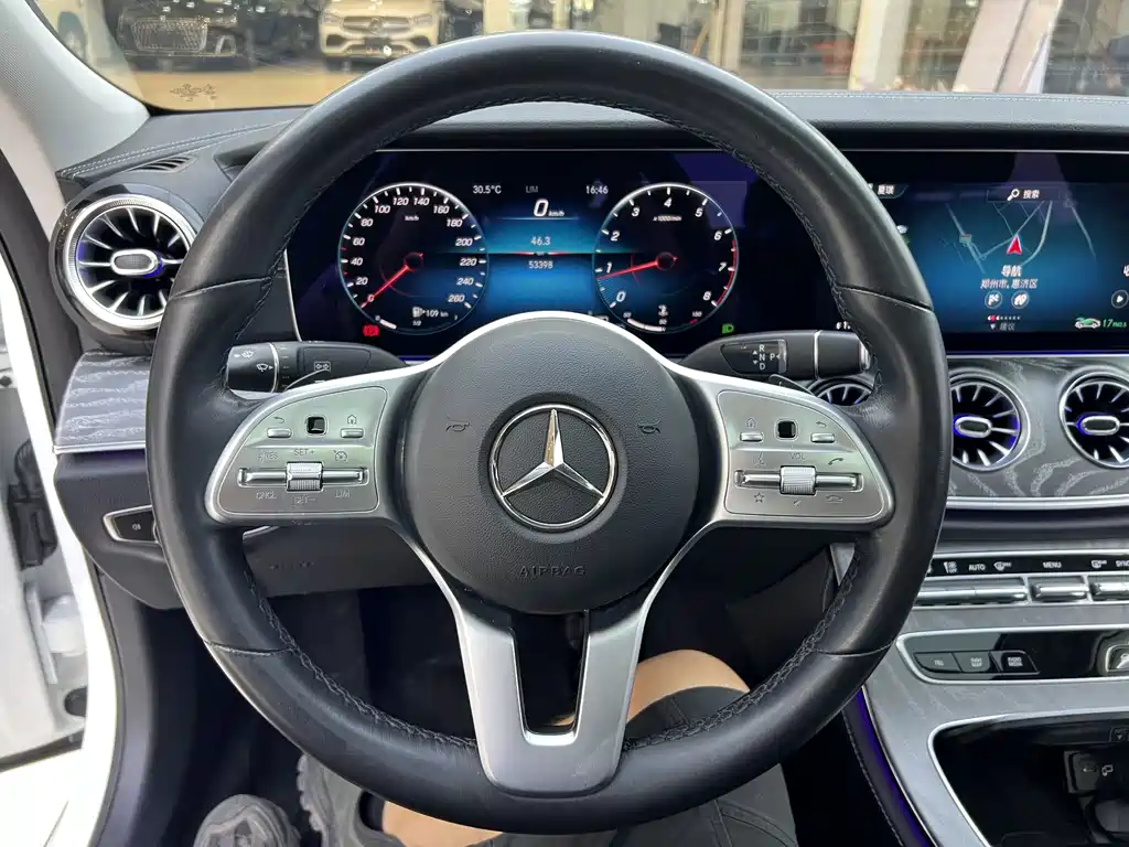 Mercedes-Benz CLS — миниатюра 18