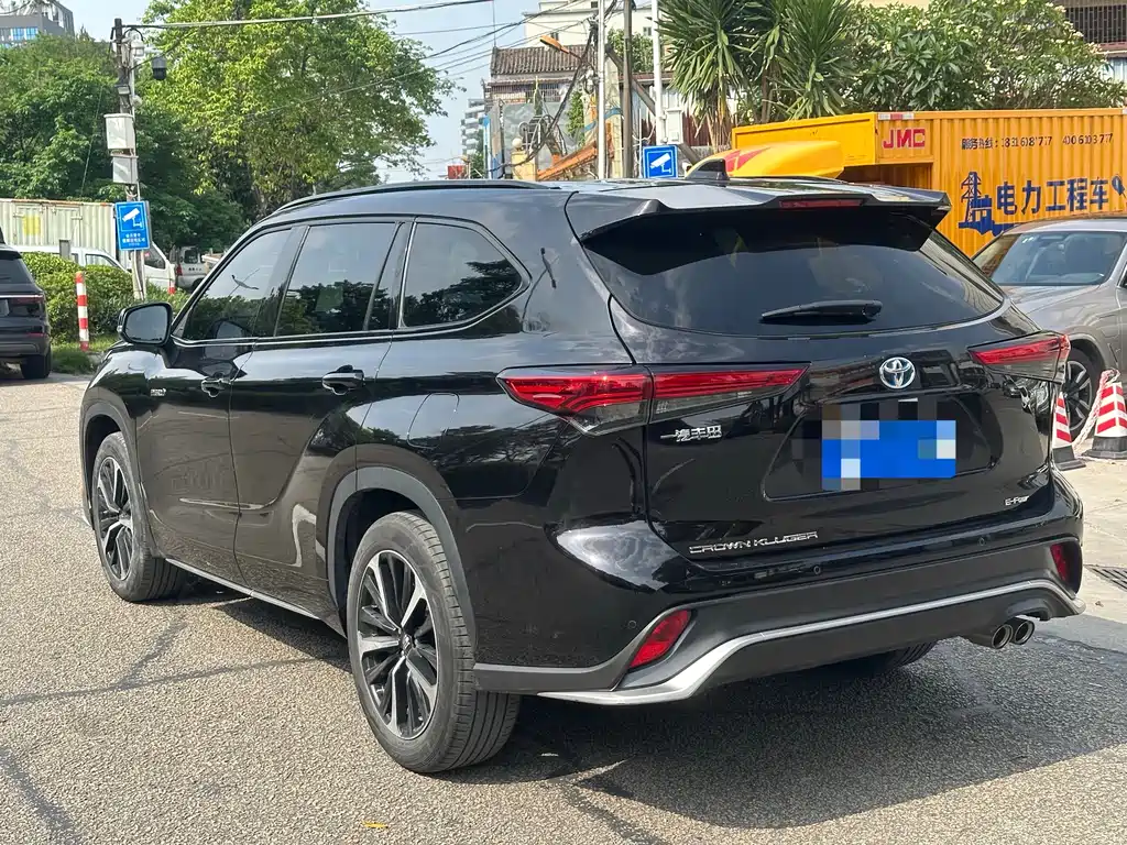 Toyota Crown Kluger 2021 2.5L HEV Luxury