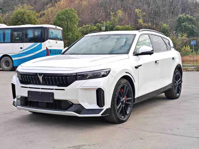 VOYAH LAN TU FREE 2025