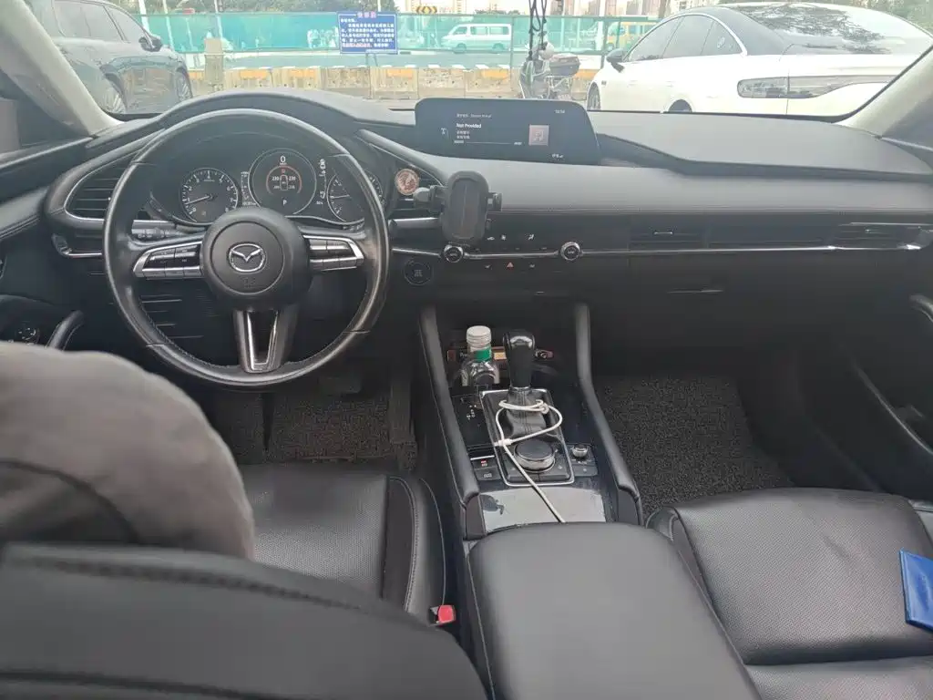 Mazda 3 Axela — миниатюра 13