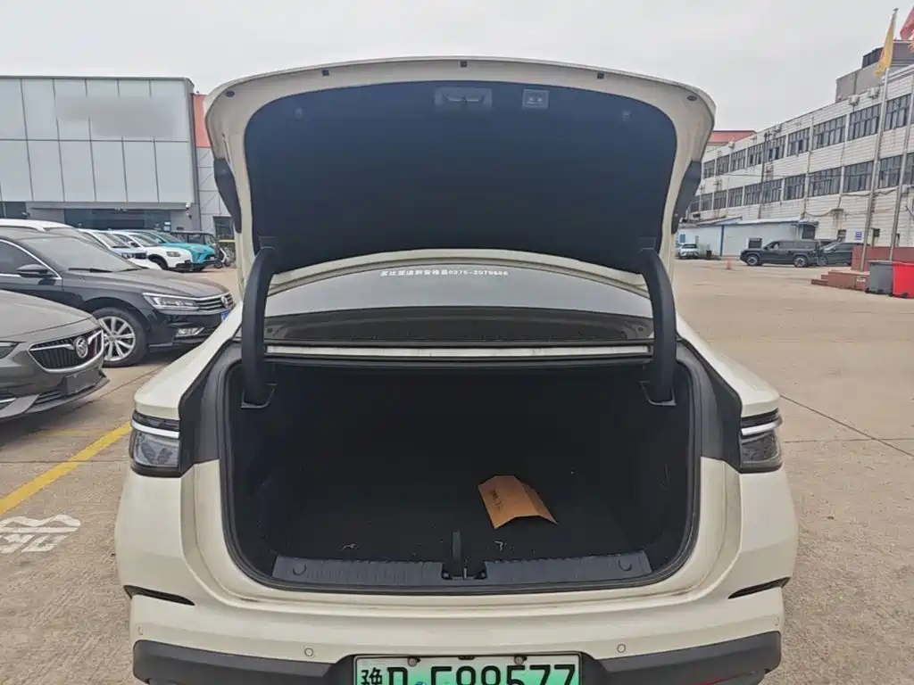 BYD Seal 07 DM-i — миниатюра 19