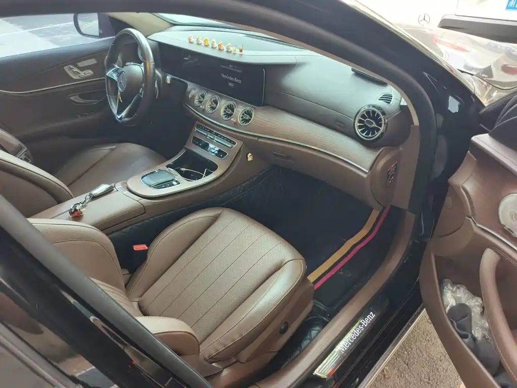Mercedes-Benz E-Class — миниатюра 19