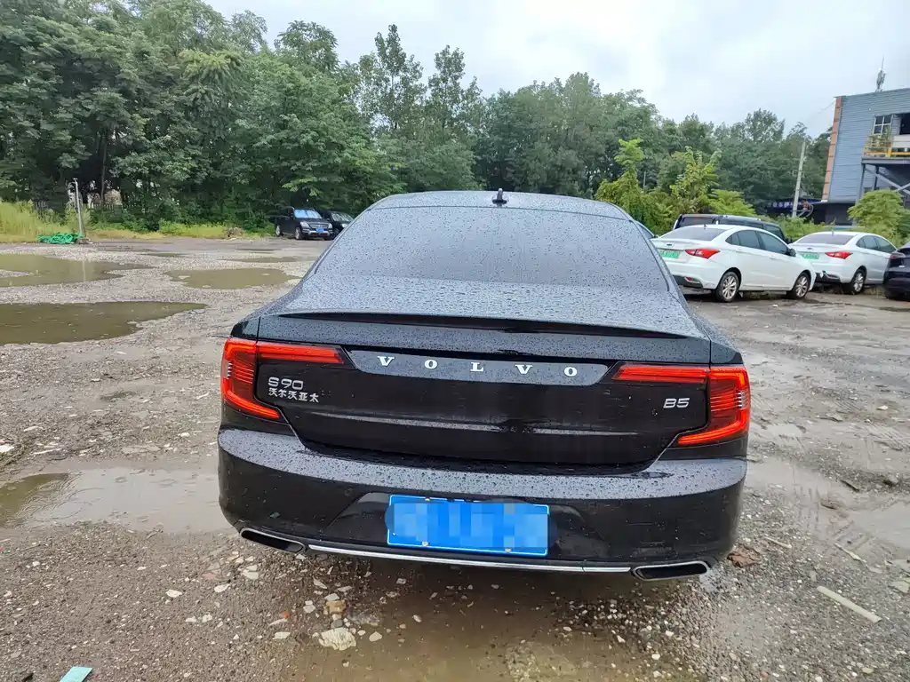 Volvo S90 — миниатюра 9