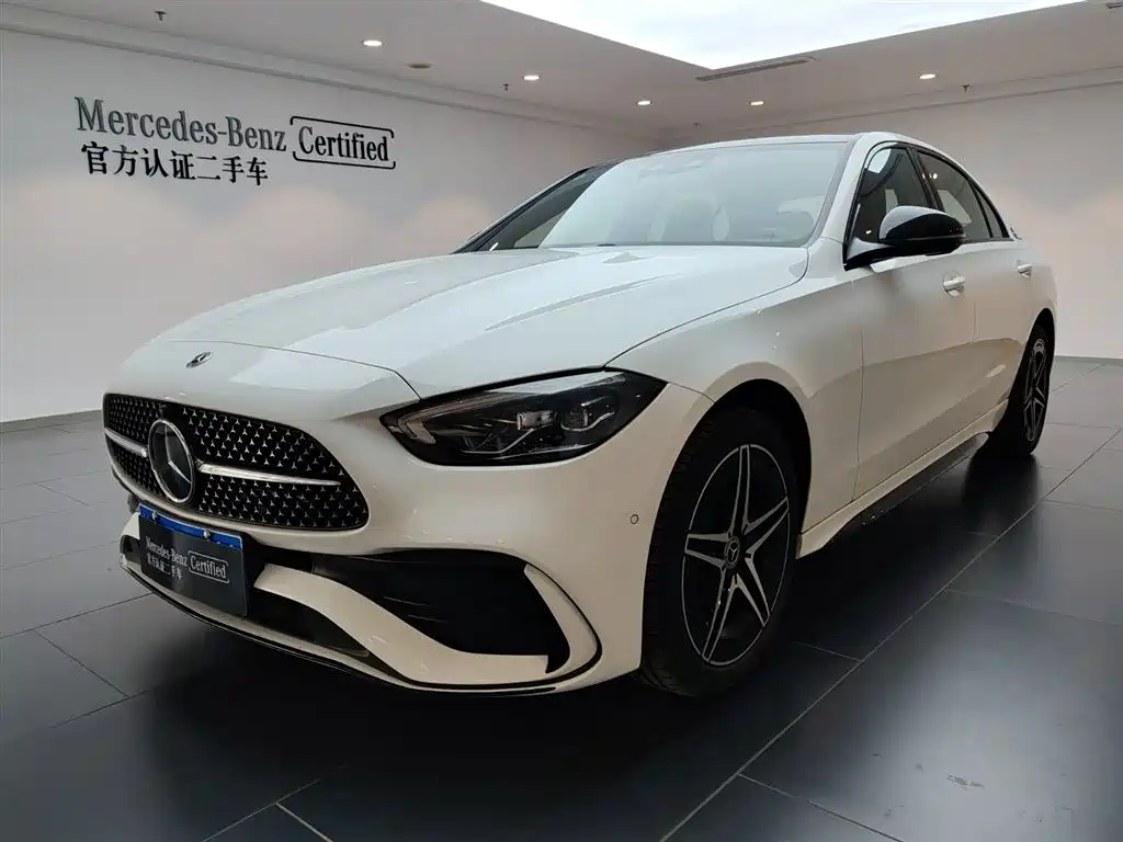 Mercedes-Benz C-Class 2024