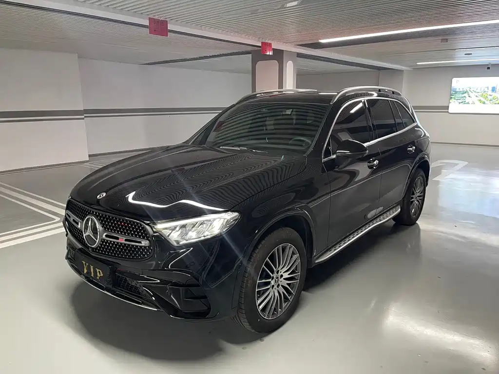 Mercedes-Benz GLC 2025