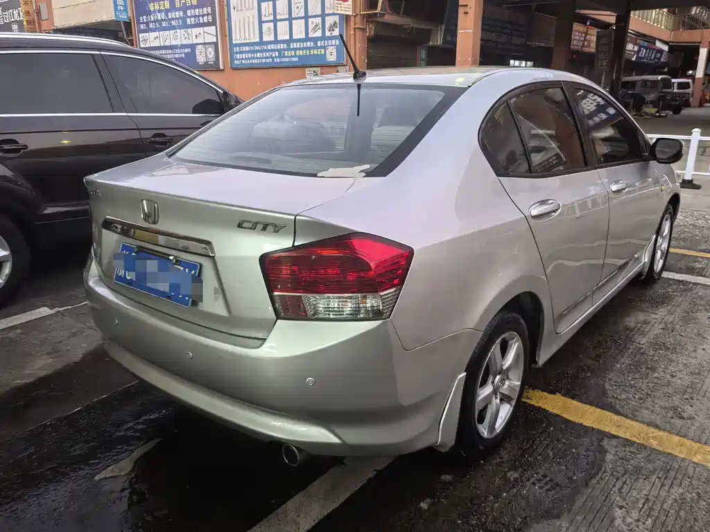 Honda City Classic — миниатюра 4