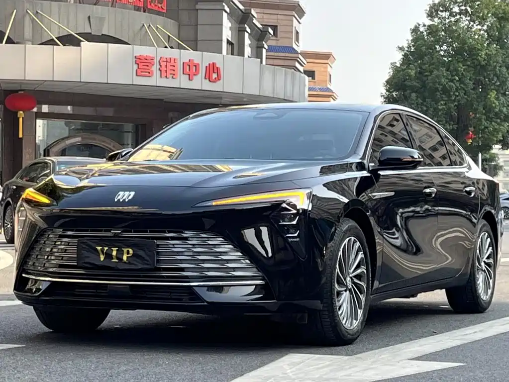 Buick LaCrosse 2024