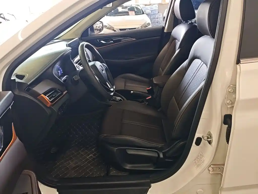 Changan Eado DT — миниатюра 15
