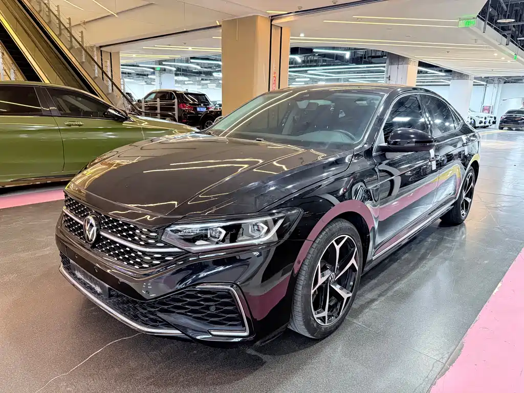 Volkswagen Passat 2022