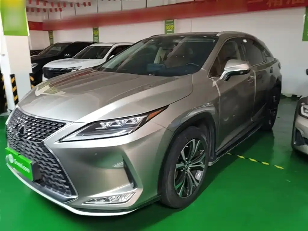 Купить Lexus RX
