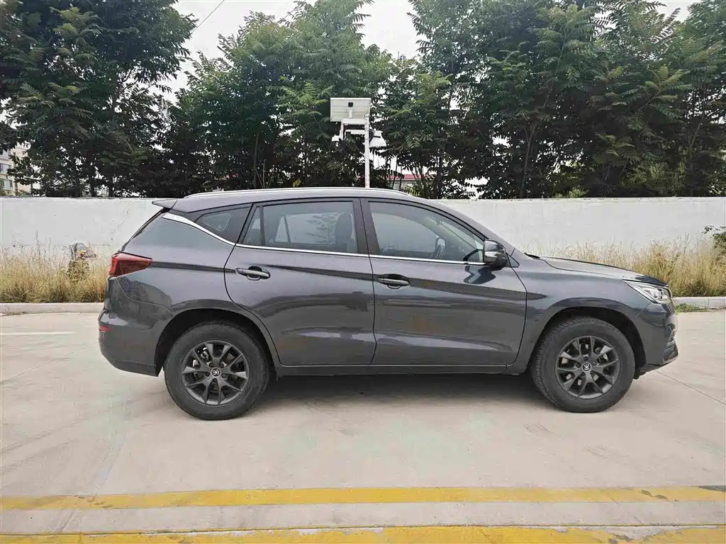 BYD Song — миниатюра 6