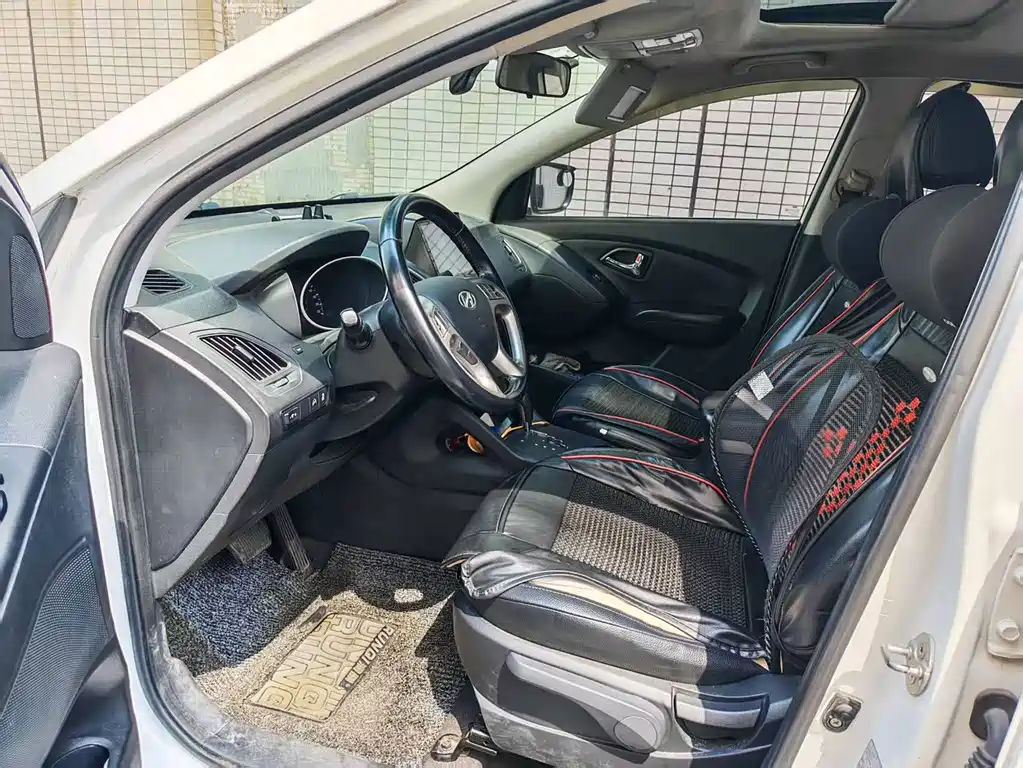 Hyundai ix35 — миниатюра 7