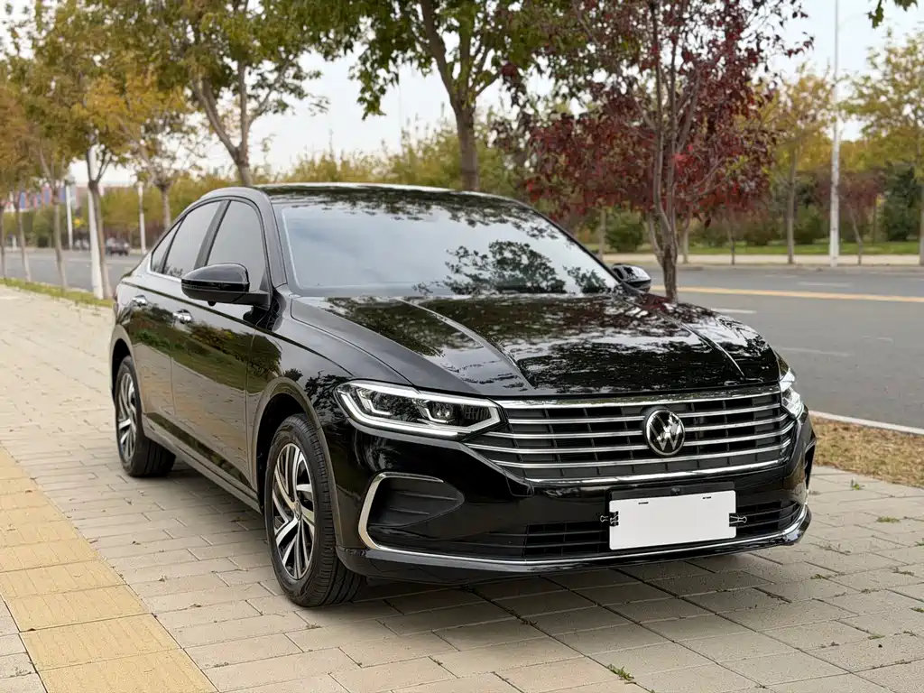 Volkswagen Lavida — миниатюра 3