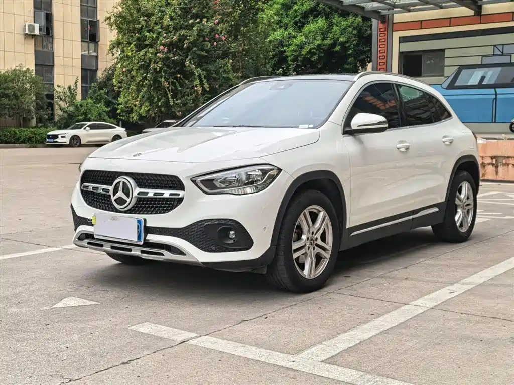 Mercedes-Benz GLA 2022