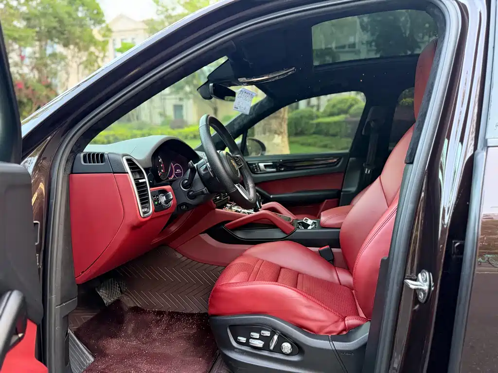 Porsche Cayenne 2018 Cayenne 3.0T