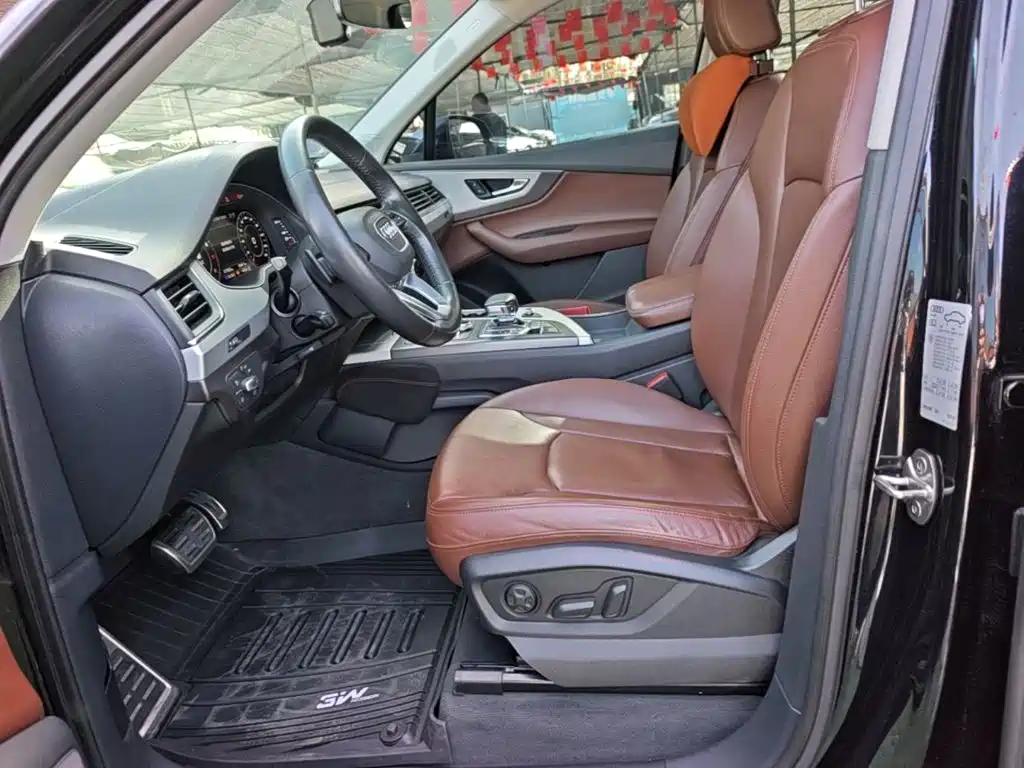 Audi Q7 — миниатюра 15