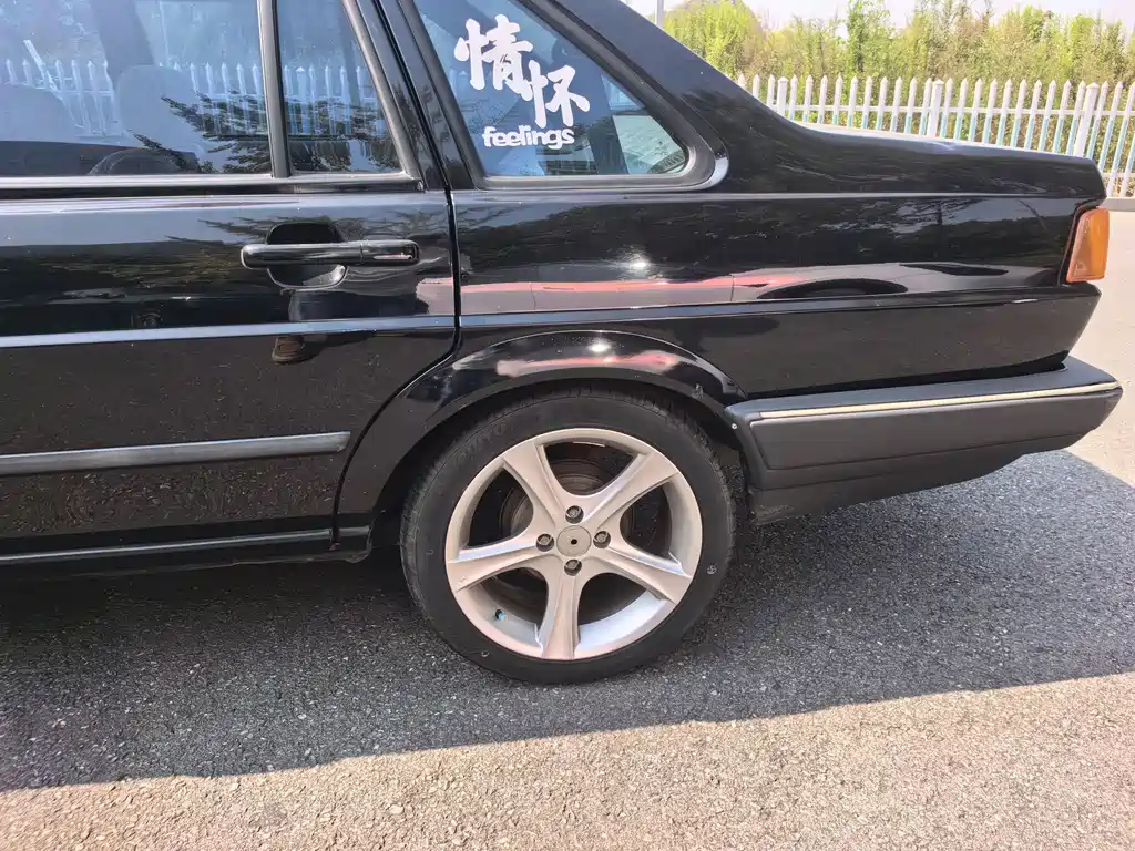 Volkswagen Santana — миниатюра 8