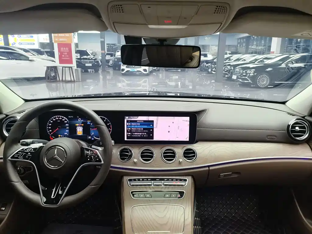 Mercedes-Benz E-Class E 2023 E 300 L Fashion