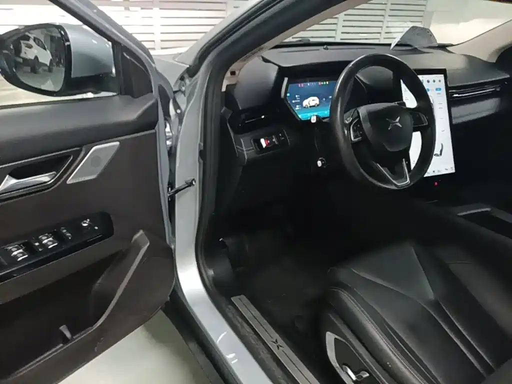 XPeng G3 — миниатюра 16