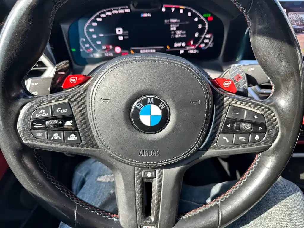 BMW M4 — миниатюра 11